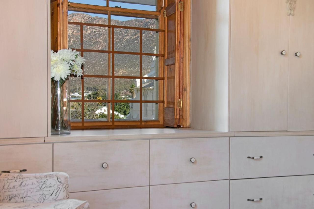 Apartament J'S Audacious Living Montagu Self Catering Zewnętrze zdjęcie